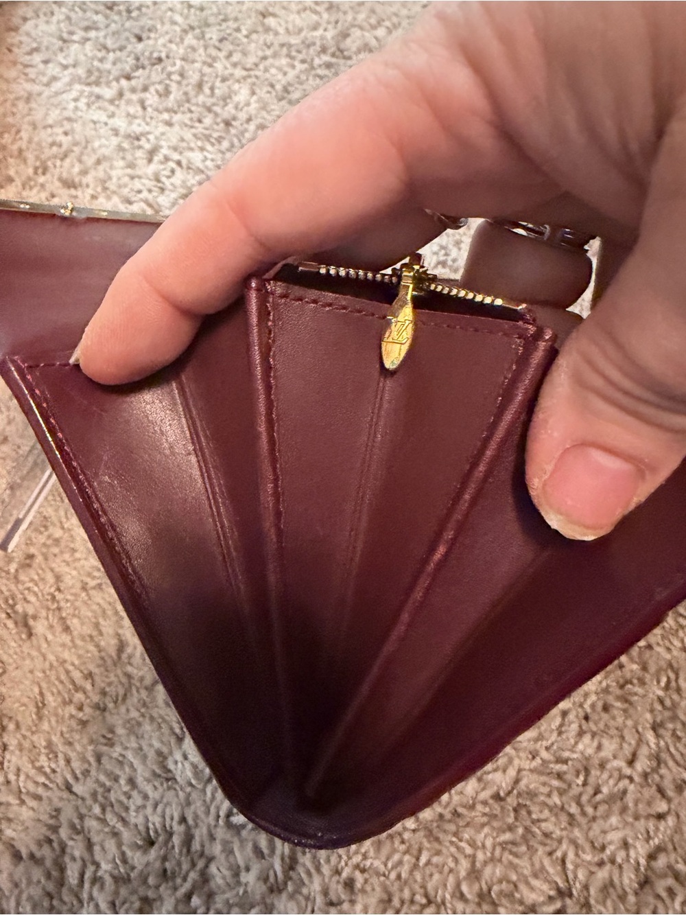Louis Vuitton Rossmore Amarante Vernis Monogram Wallet - Picture 9 of 10